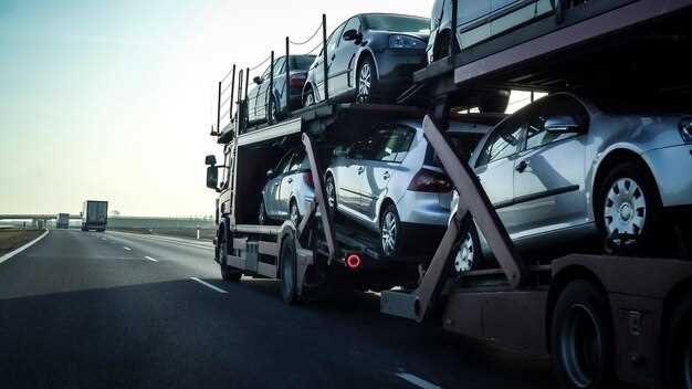 Key Advantages of Using Flatbed Trailers for Special Vehicles