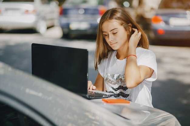 Tips for College Students Shipping Cars Home